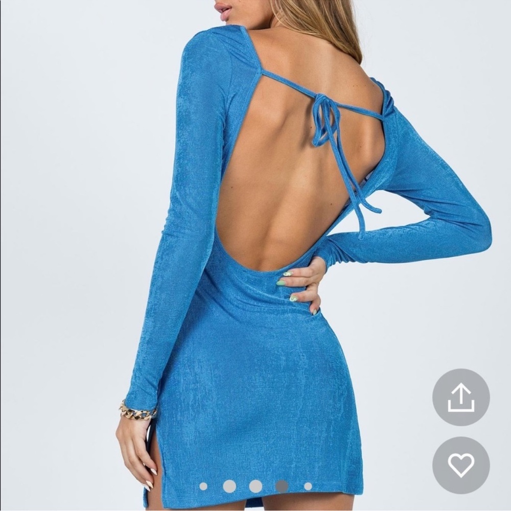 Blue Long Sleeve Backless Dress